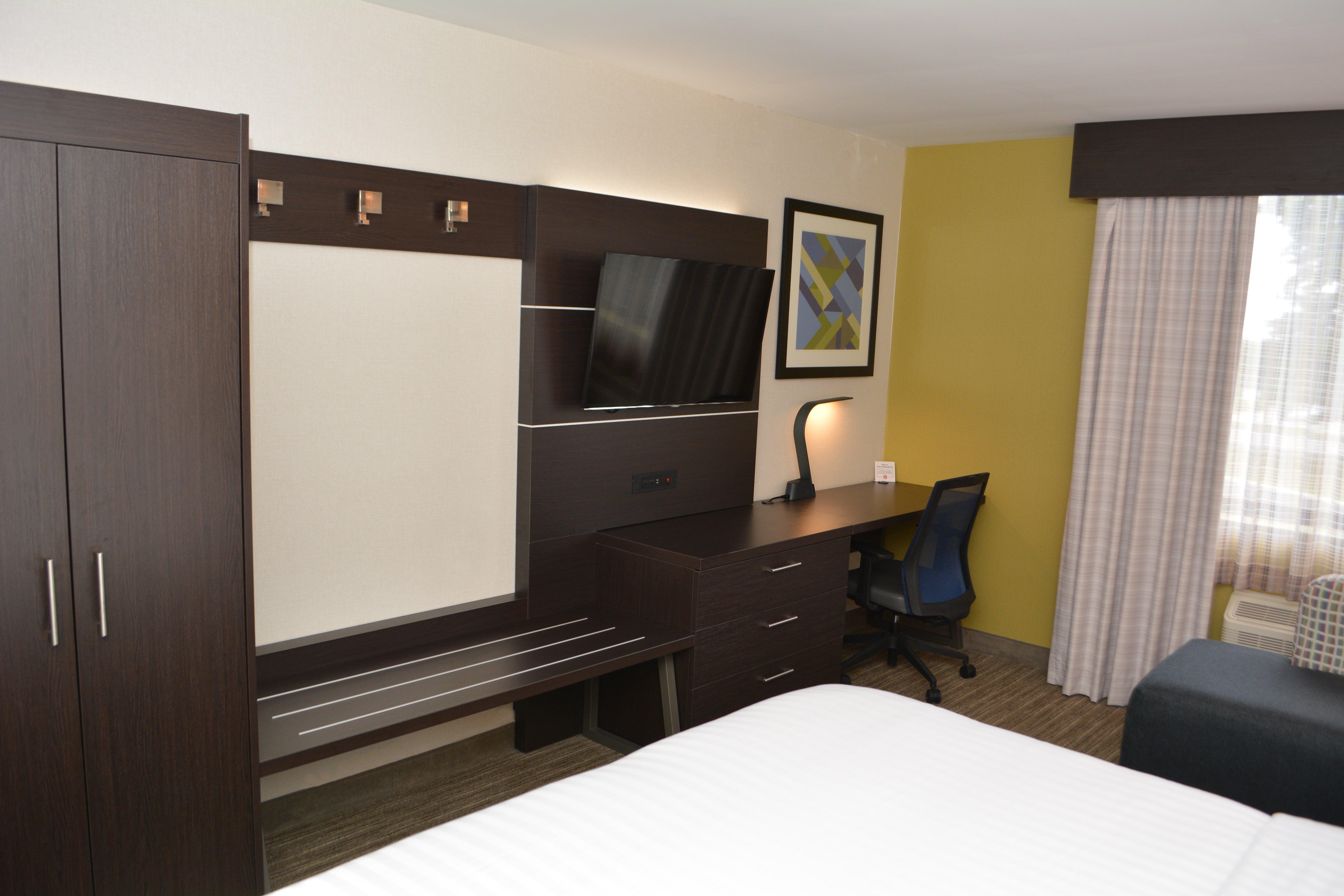 Holiday Inn Express & Suites Waterville - North By Ihg Extérieur photo