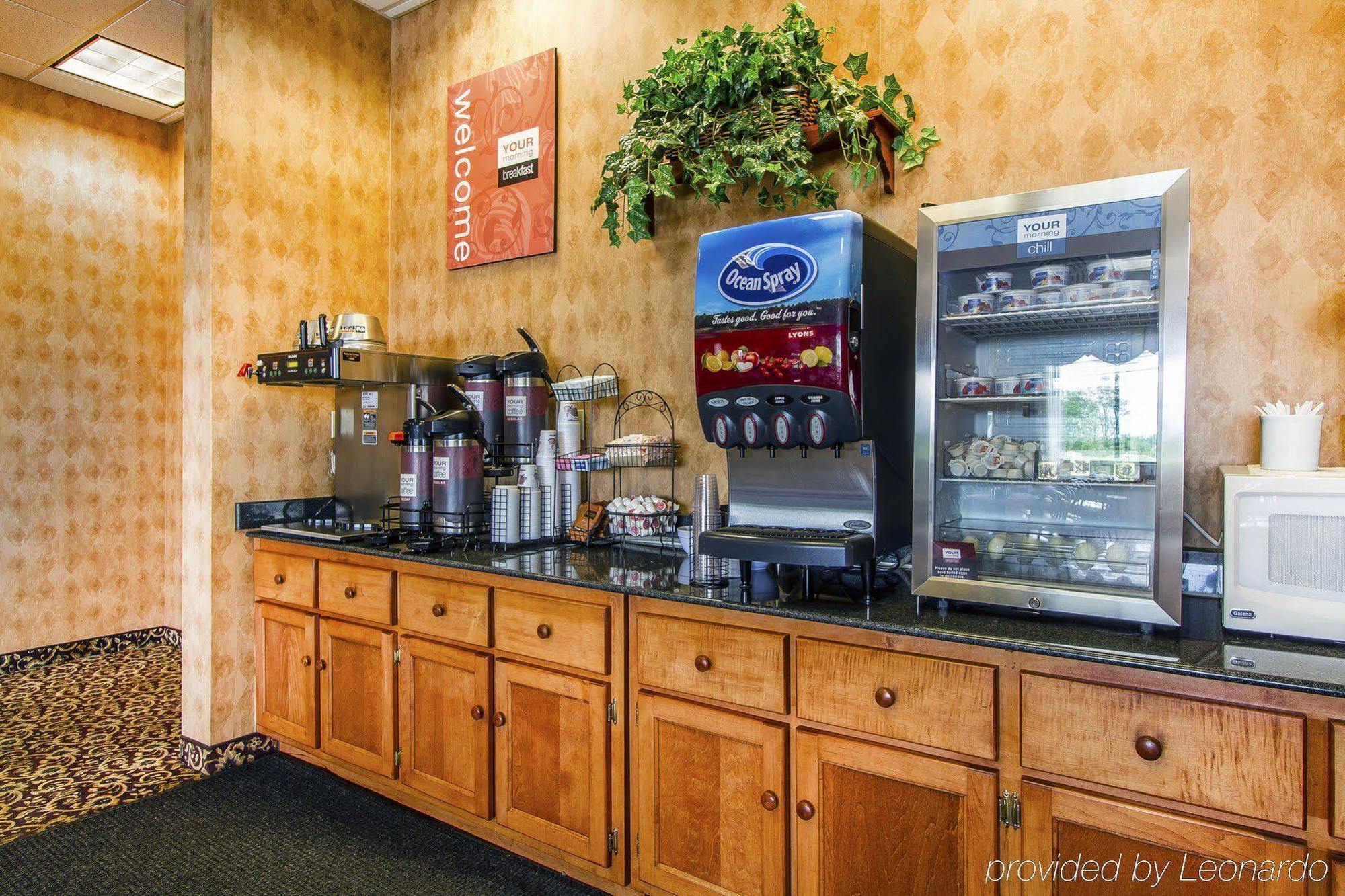 Holiday Inn Express & Suites Waterville - North By Ihg Extérieur photo