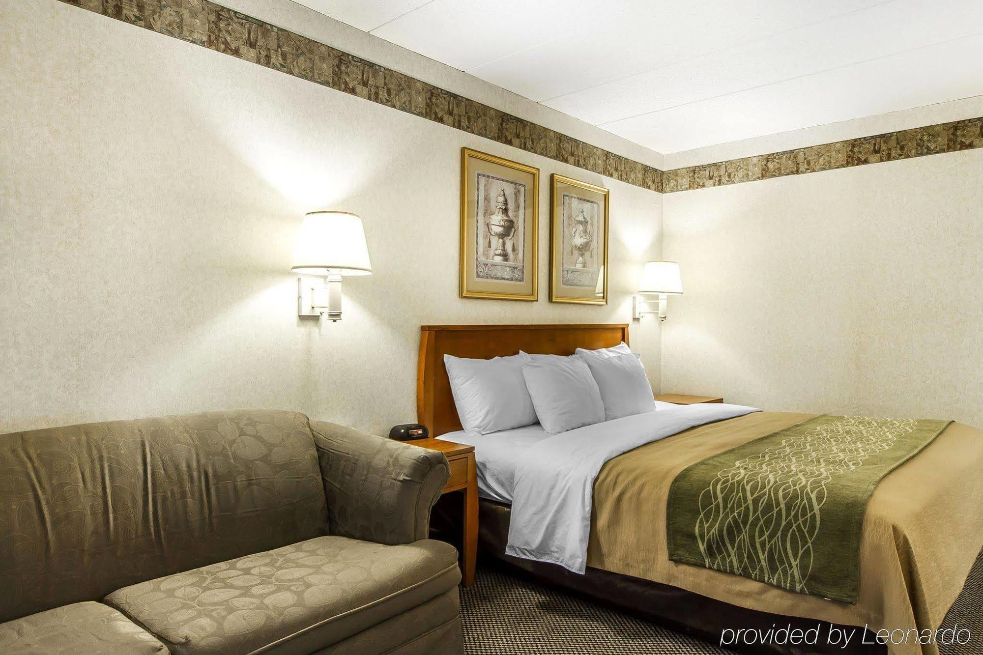 Holiday Inn Express & Suites Waterville - North By Ihg Extérieur photo