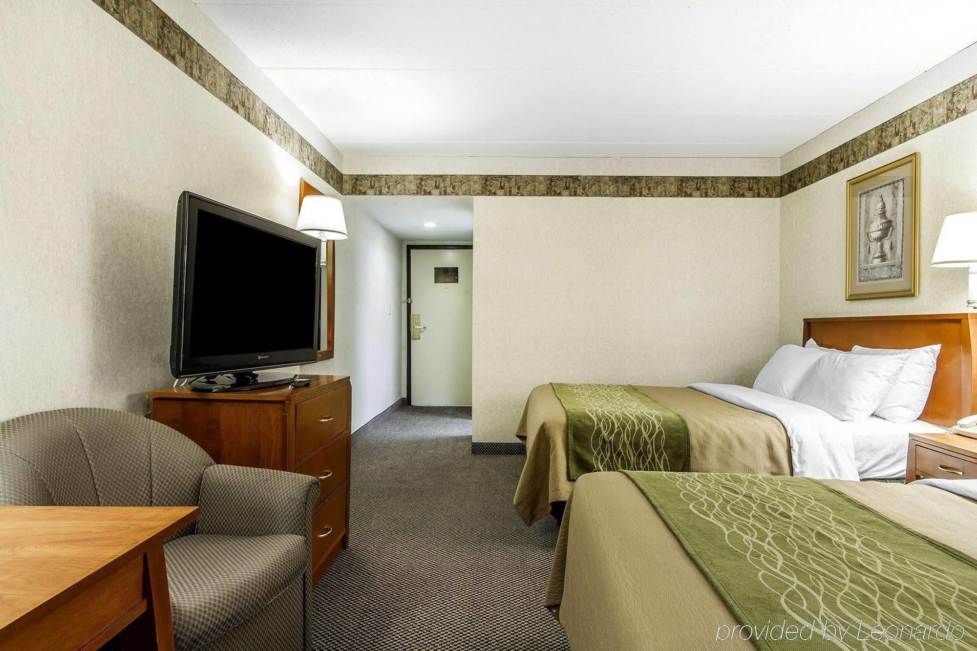 Holiday Inn Express & Suites Waterville - North By Ihg Extérieur photo